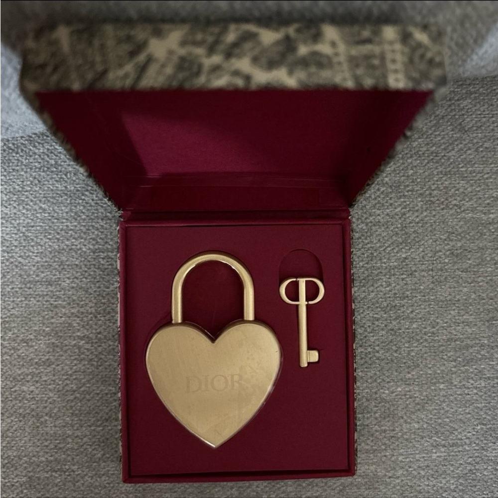 Gold Heart Lock and Key Set